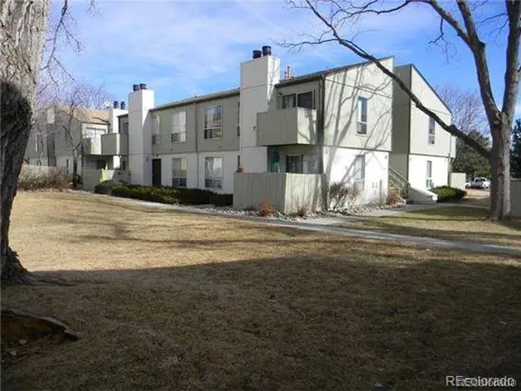 7373 W Florida Avenue 9f, Lakewood