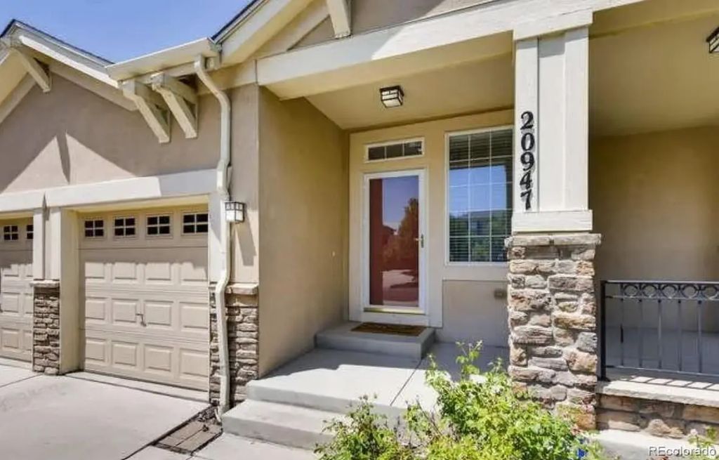 20947 E Eastman Avenue, Aurora