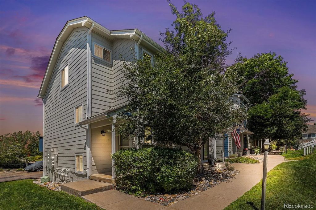 19192 E Wyoming Place 105, Aurora