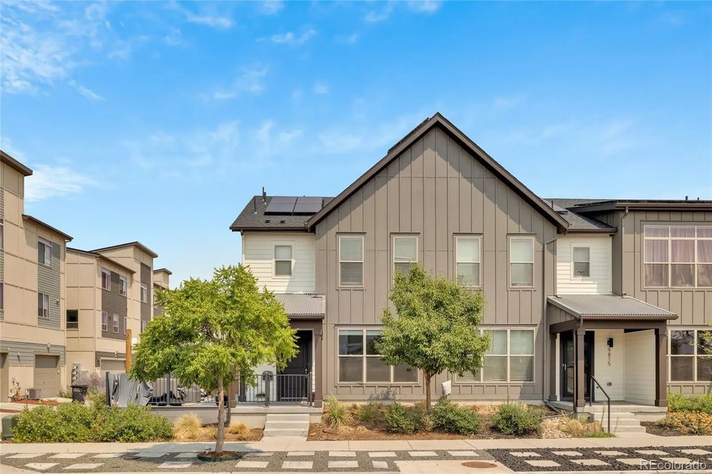 9811 E 56th Place, Denver