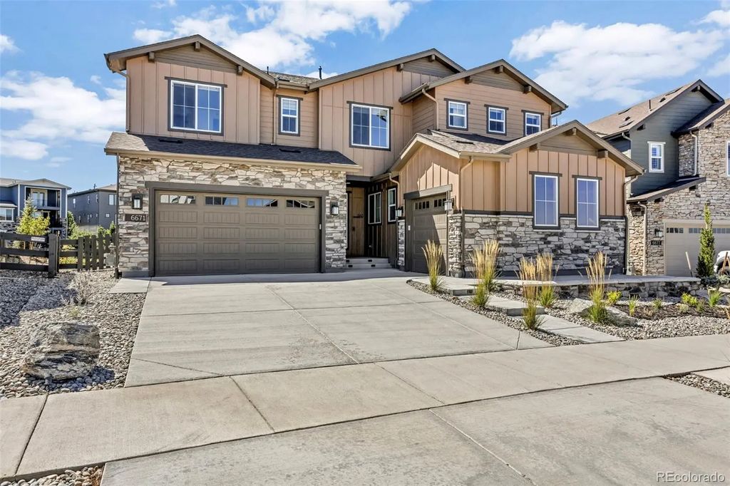 6671 Cross Bridge Circle, Castle Rock