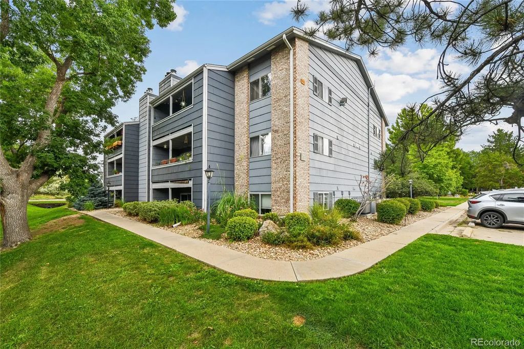 4654 White Rock Circle 4, Boulder