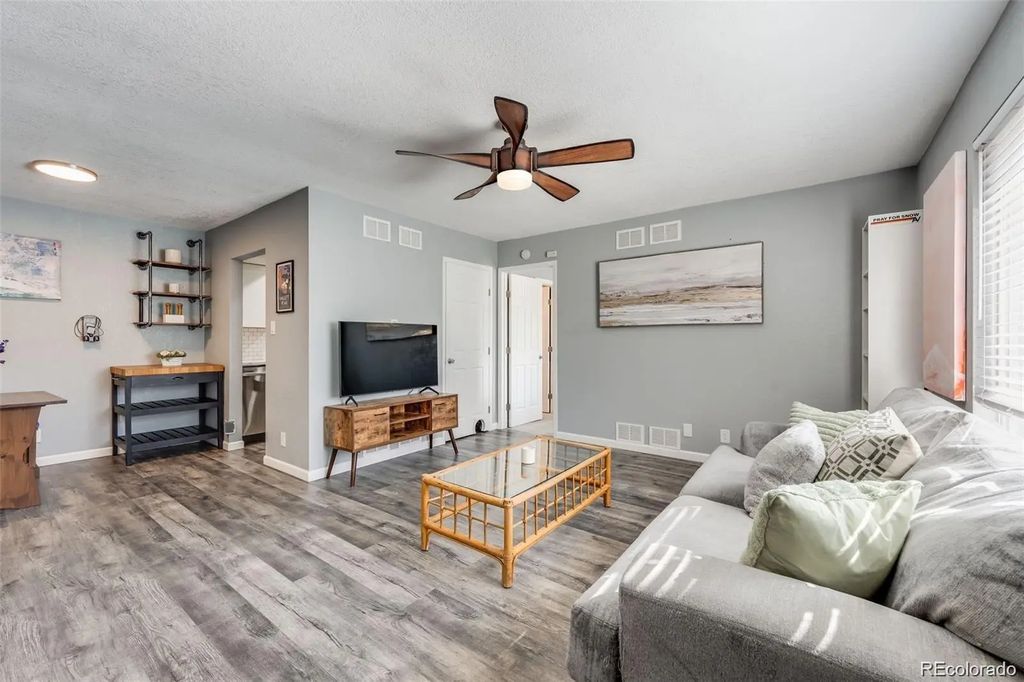 1135 S Oneida Street F, Denver