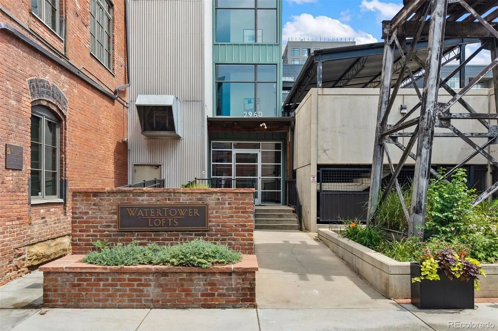 2960 Inca Street 219, Denver
