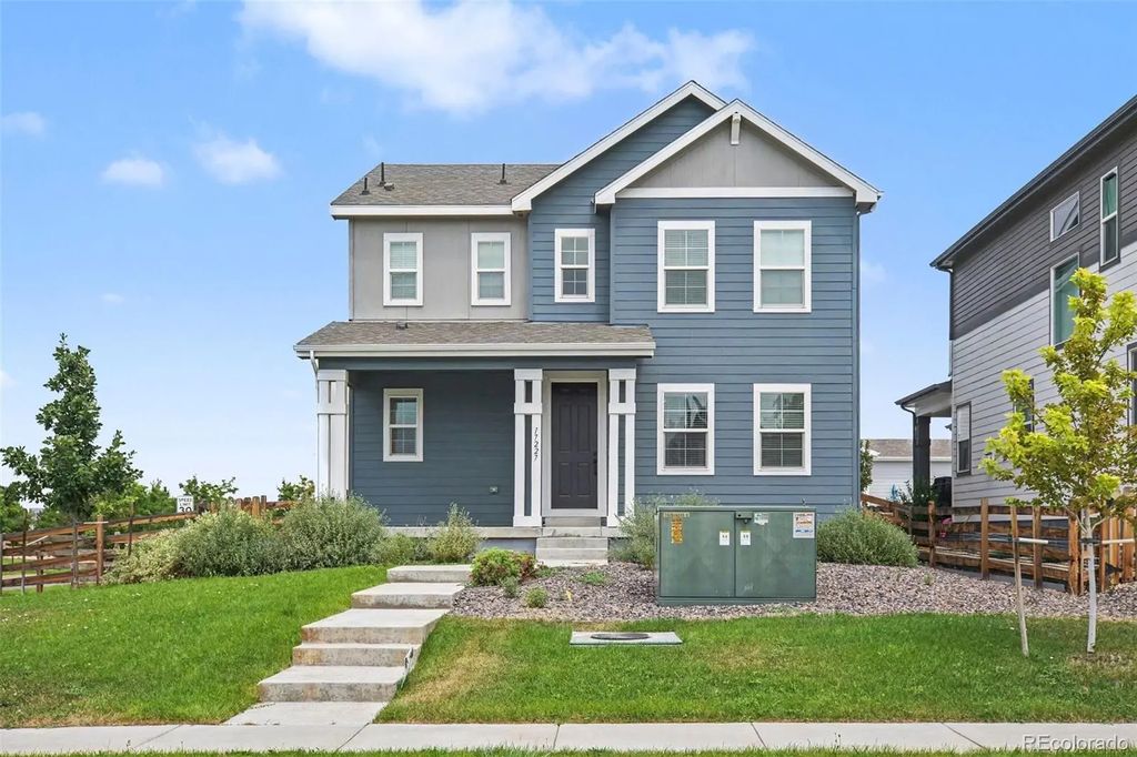 17227 Parkside Drive, Commerce City