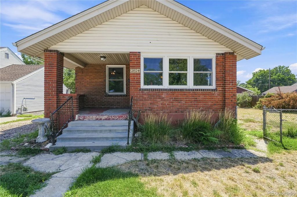 2824 S Logan Street, Englewood