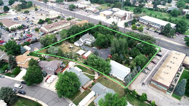 9000 W Jewell Avenue, Lakewood