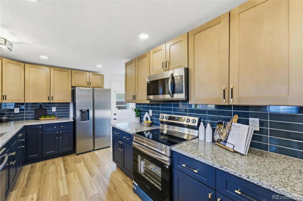 2725 Skyline Drive, Westminster