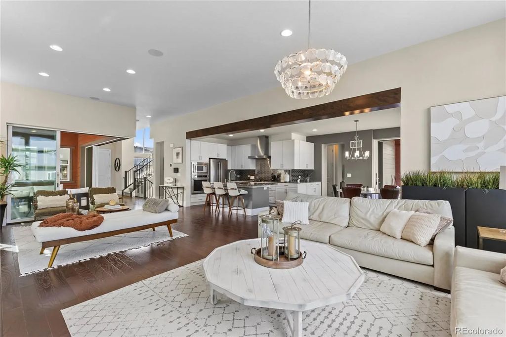 9846 Hilberts Way, Littleton
