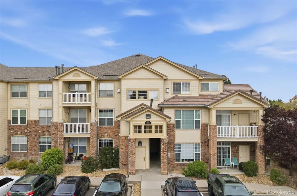 5733 N Gibralter Way 3-308, Aurora