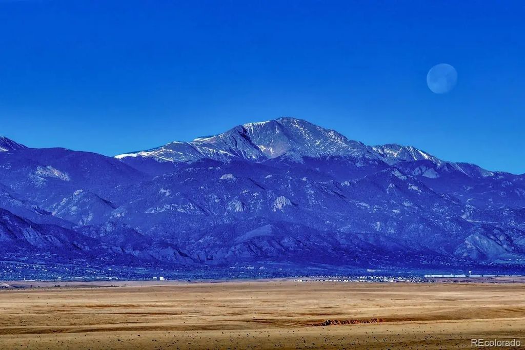Peyton Highway, Colorado Springs