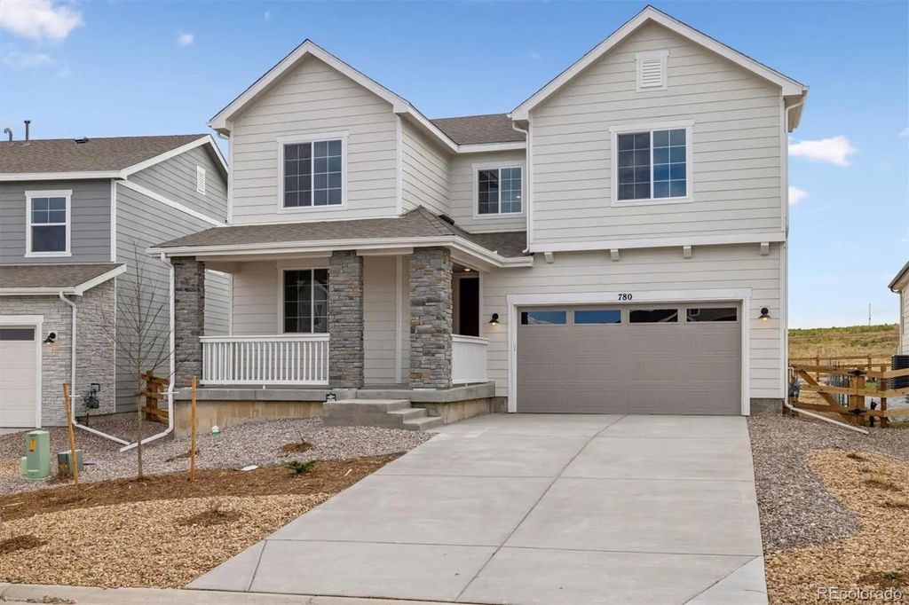 780 Lawson Drive, Elizabeth