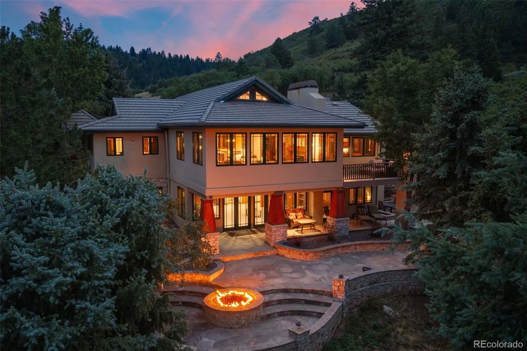 4737 Ponderosa Trail, Littleton