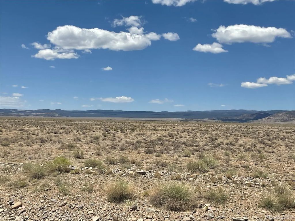 Gunbarrel Rd., La Jara
