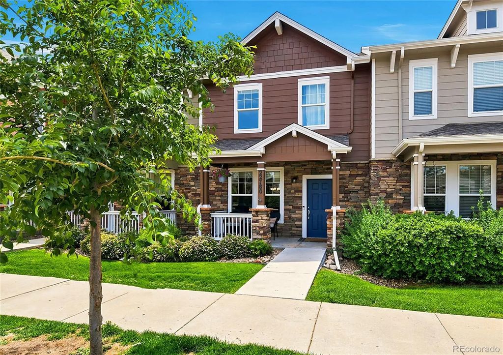 22780 E Briarwood Place, Aurora