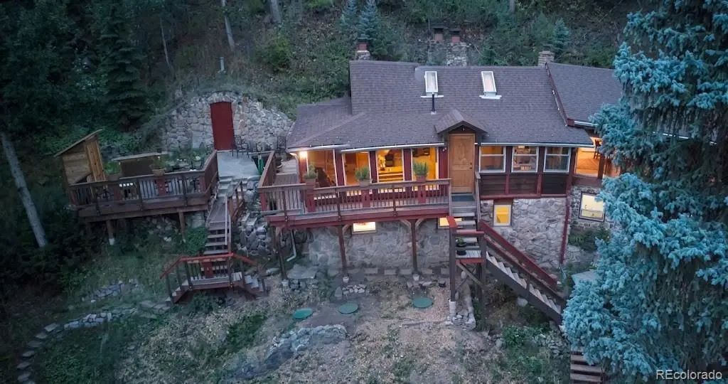 5541 Parmalee Gulch Road, Indian Hills