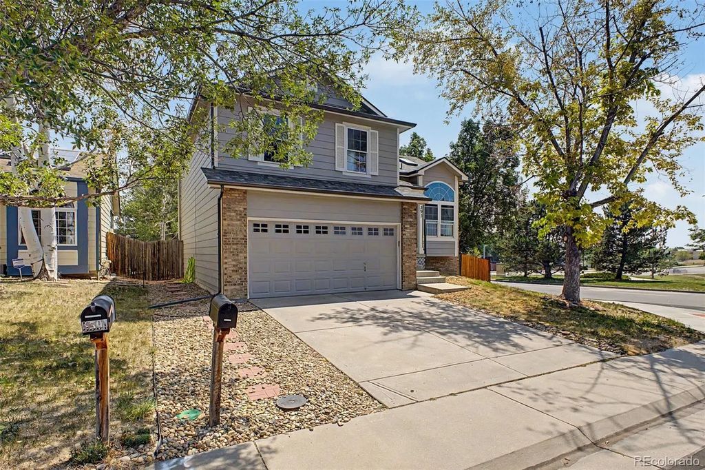 5595 E 130th Drive, Thornton