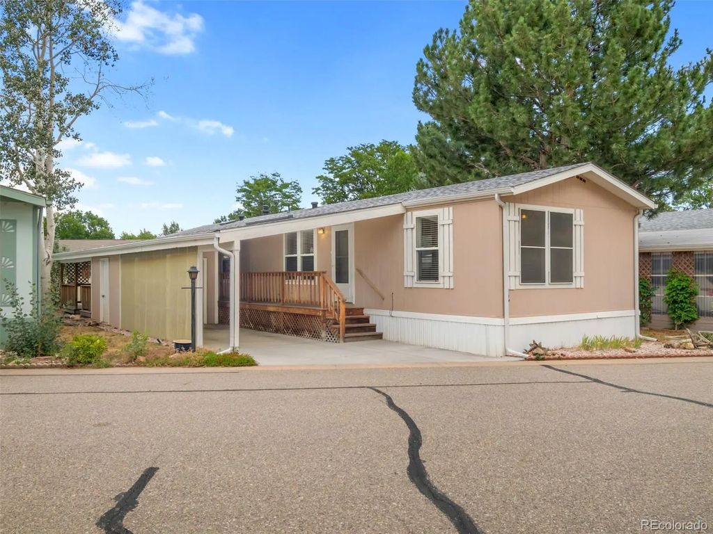 605 W 57th Street, Loveland