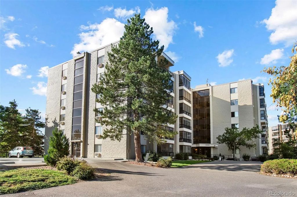 13850 E Marina Drive 211, Aurora