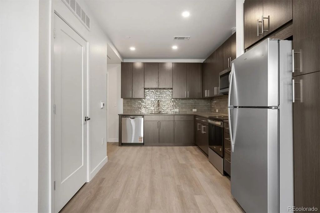 639 29th Street 211, Denver