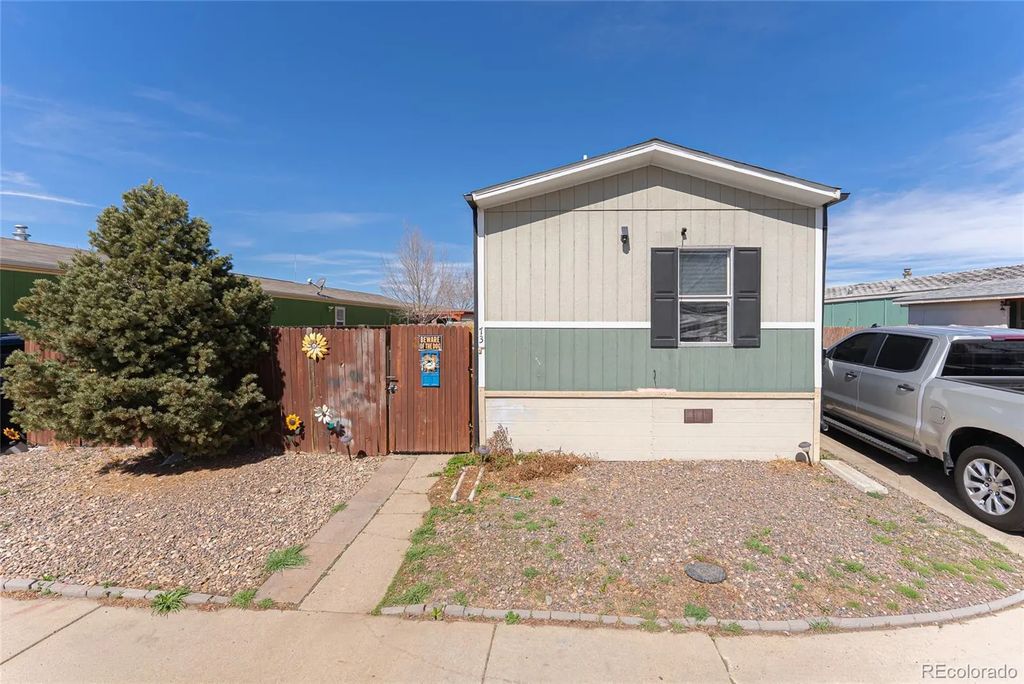 5129 Riverdale Avenue, Denver