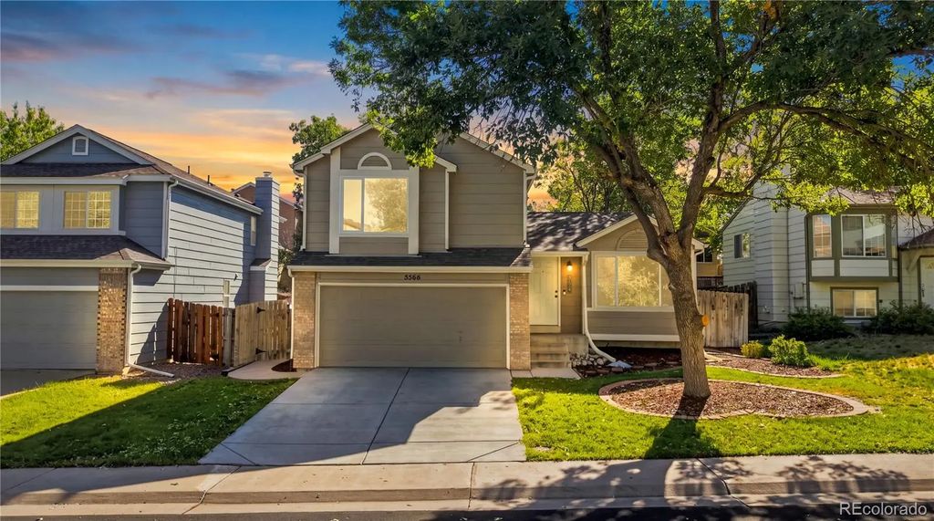 5566 S Ireland Street, Aurora