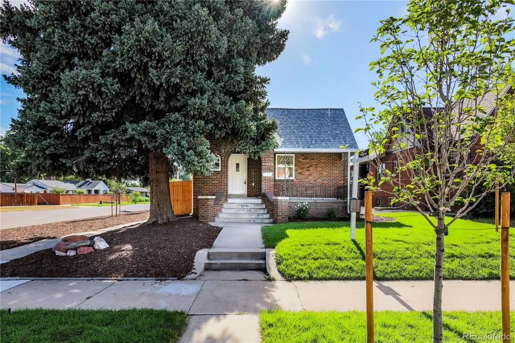 2590 Grape Street, Denver