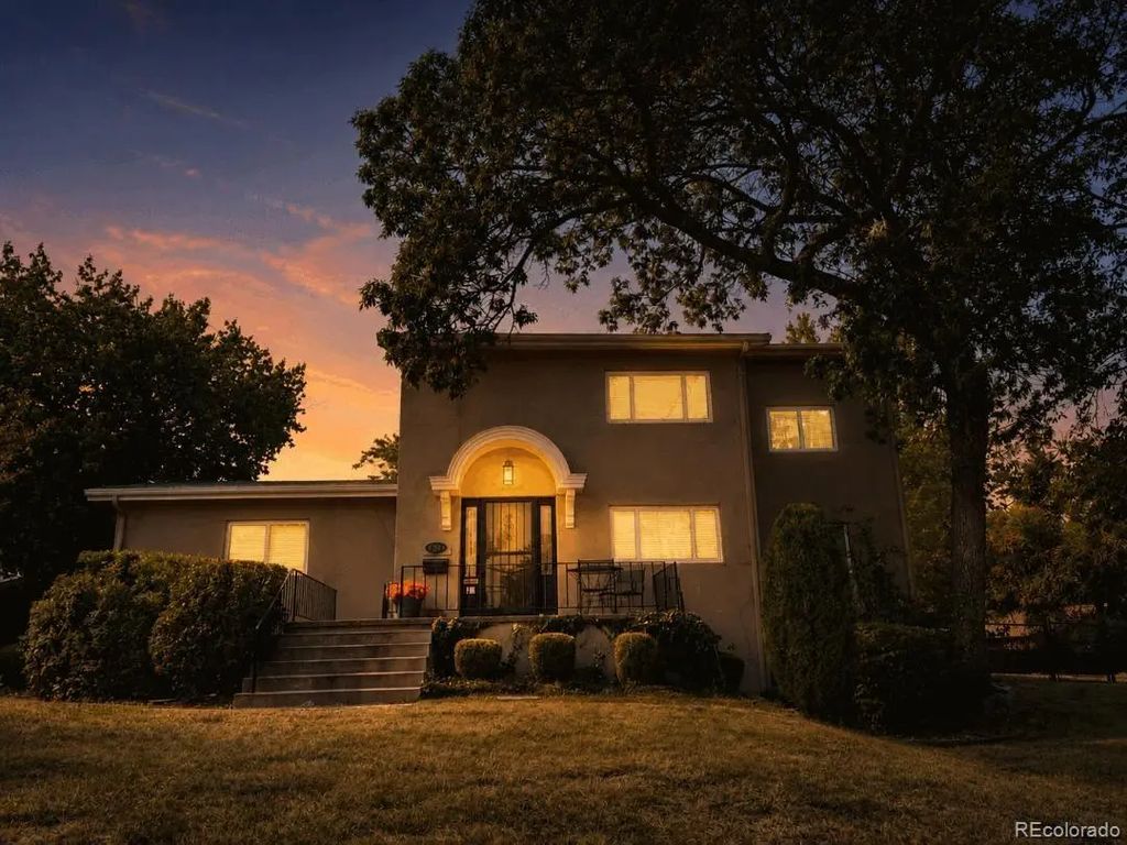 1796 W Lake Avenue, Littleton