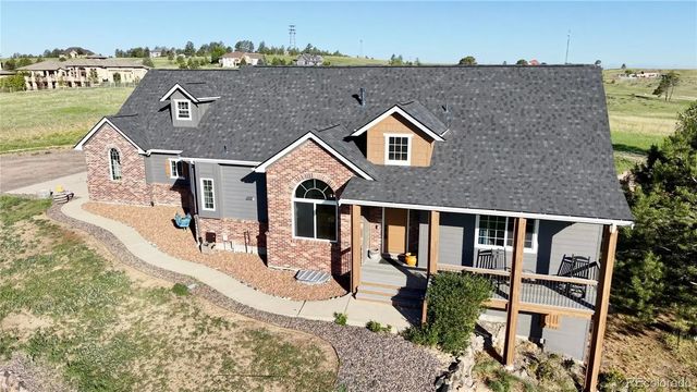 625 Coyote Trail, Elizabeth