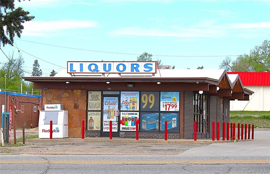 6415 Sheridan Boulevard, Arvada