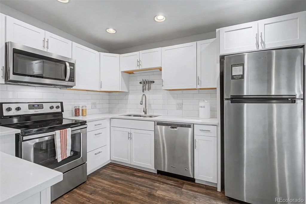 3082 S Wheeling Way 404, Aurora
