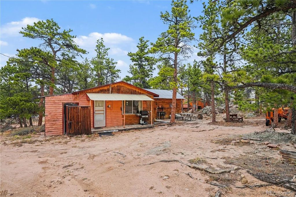 86 Blue Jay Lane, Red Feather Lakes