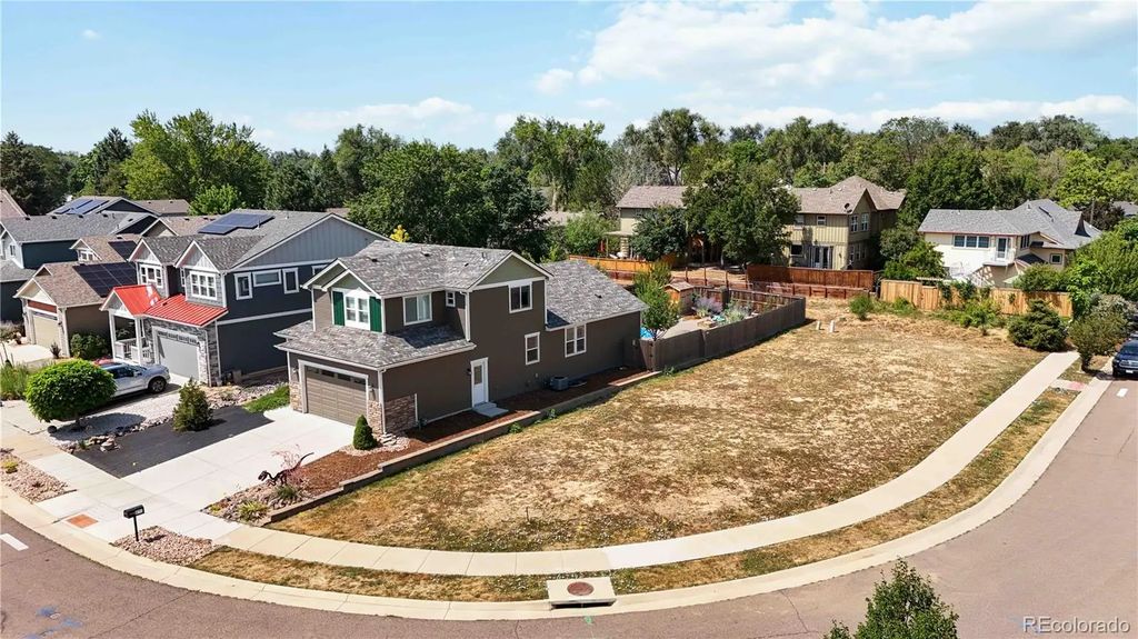 423 Brooks Avenue, Lafayette