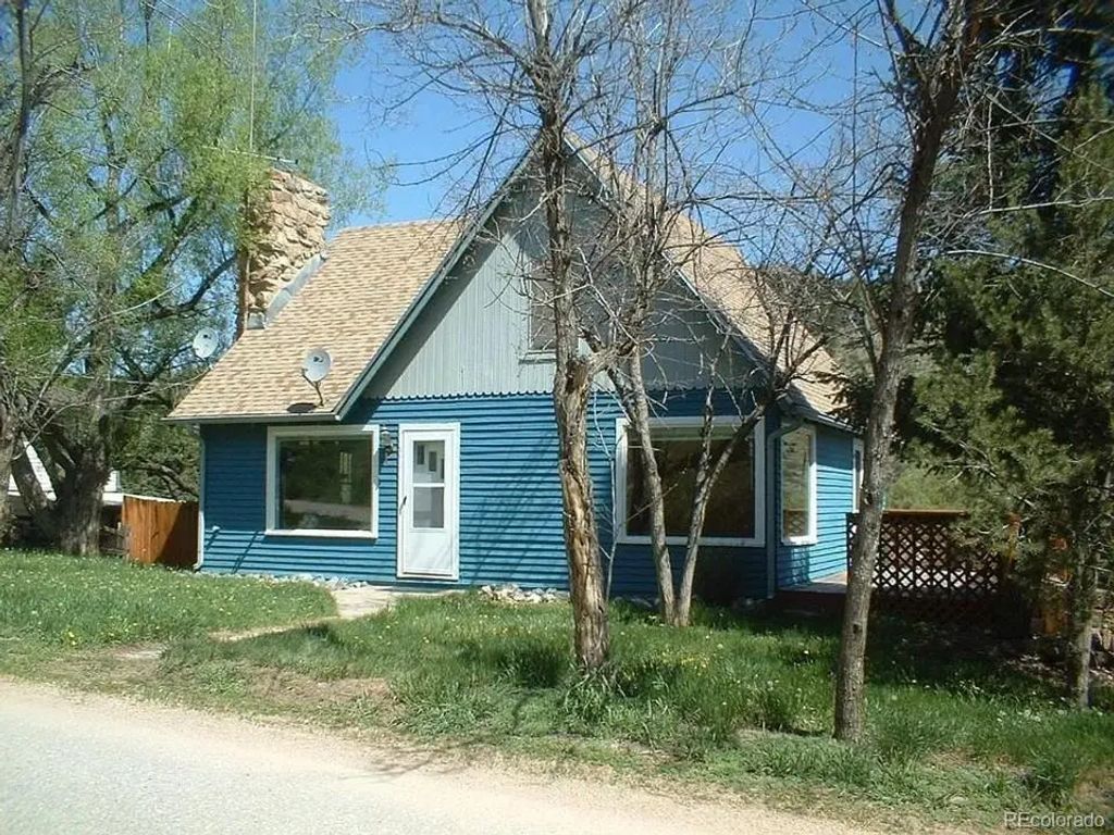 26171 Center Drive, Kittredge