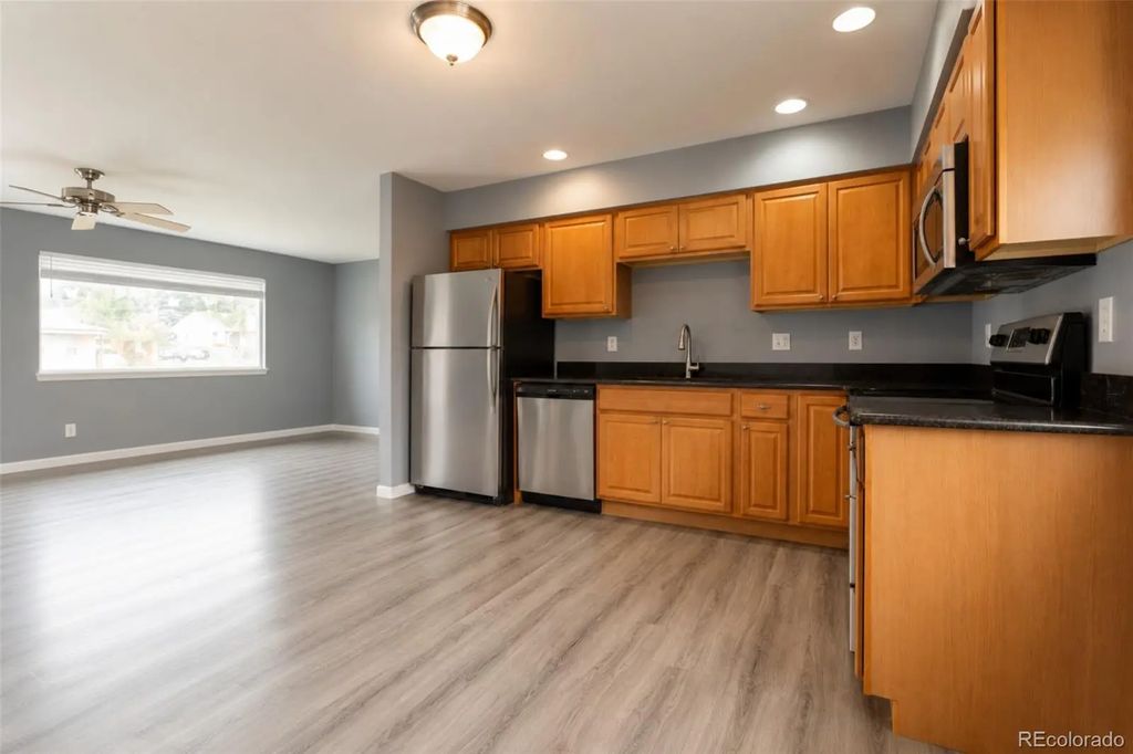 7485 W Colorado Drive, Lakewood