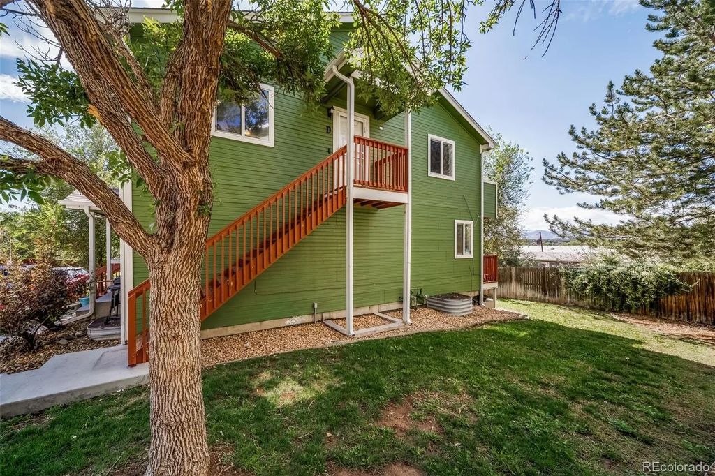 3234 W Girard Avenue D, Englewood