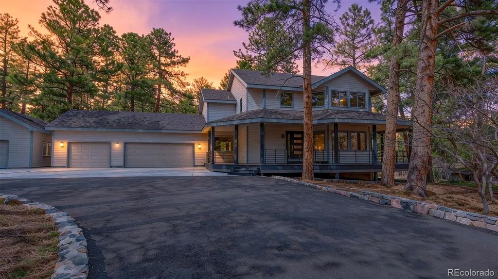 7045 Perry Park Boulevard, Larkspur