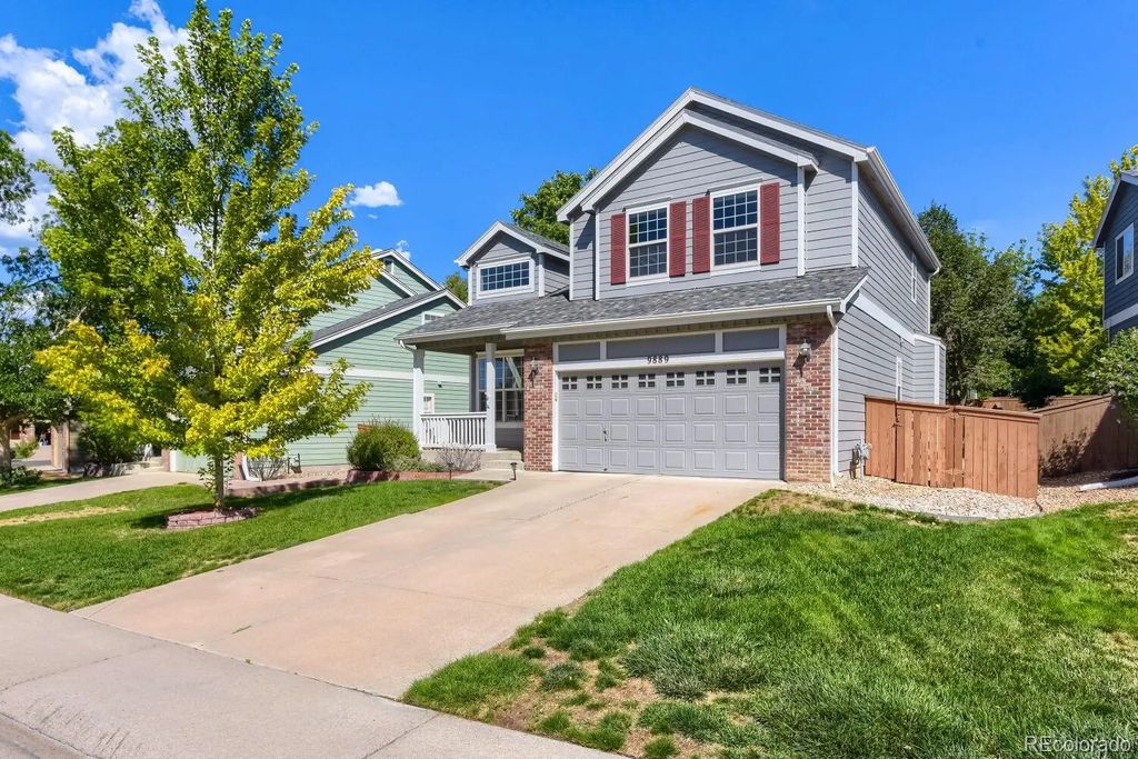 9889 Thornbury Way, Littleton