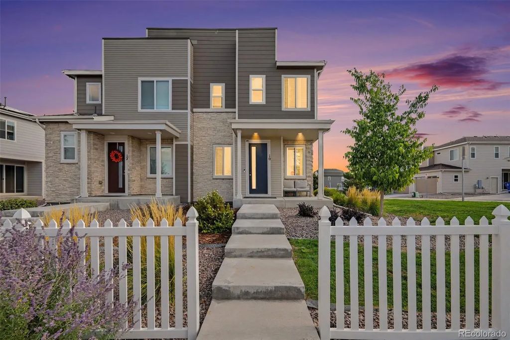 10 N Trussville Street, Aurora