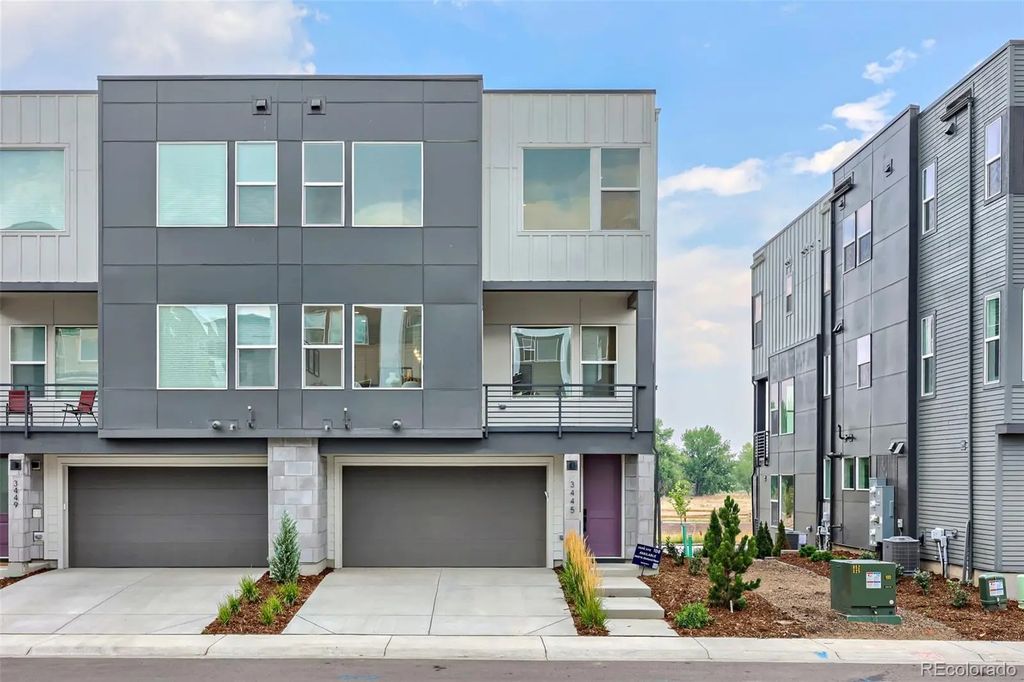 3445 W Elmhurst Place, Littleton