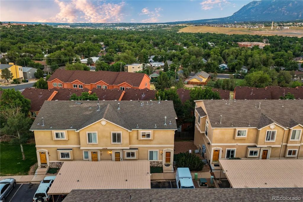 1479 Madison Ridge Heights B, Colorado Springs