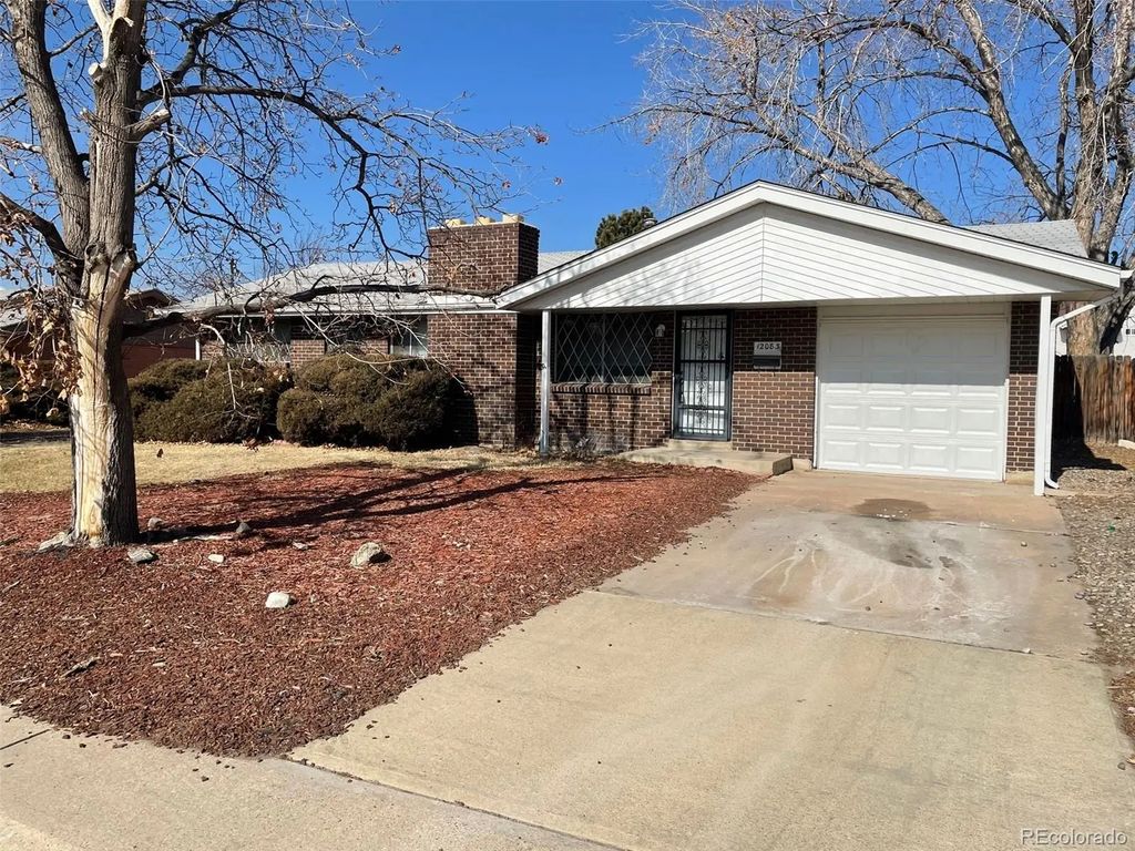 12083 E Arizona Drive, Aurora