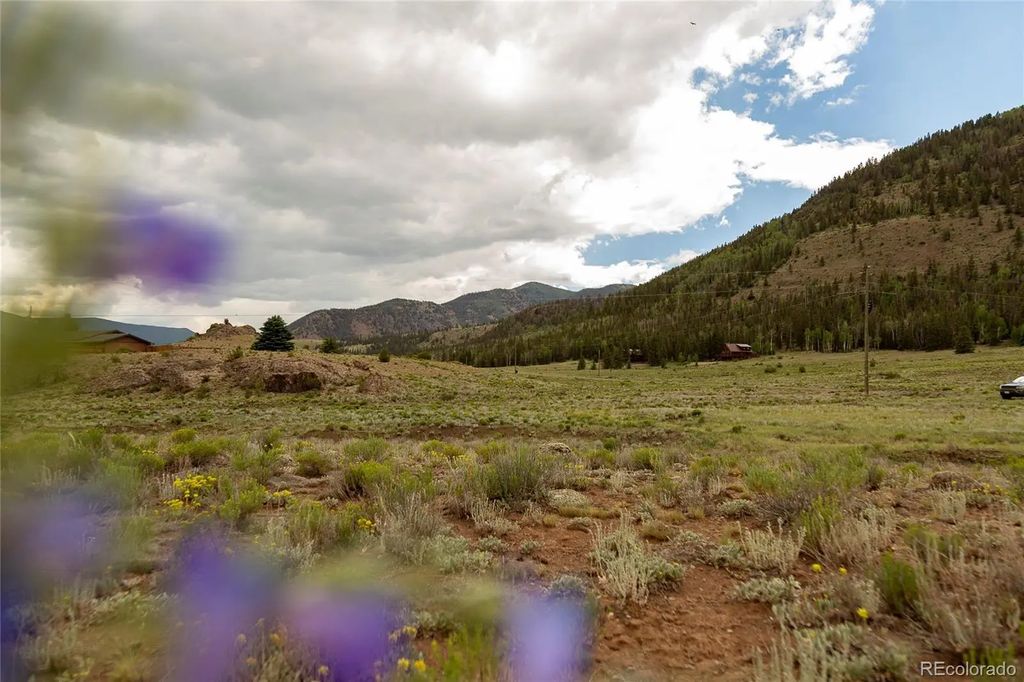 410 Macfarlane Lane, Creede