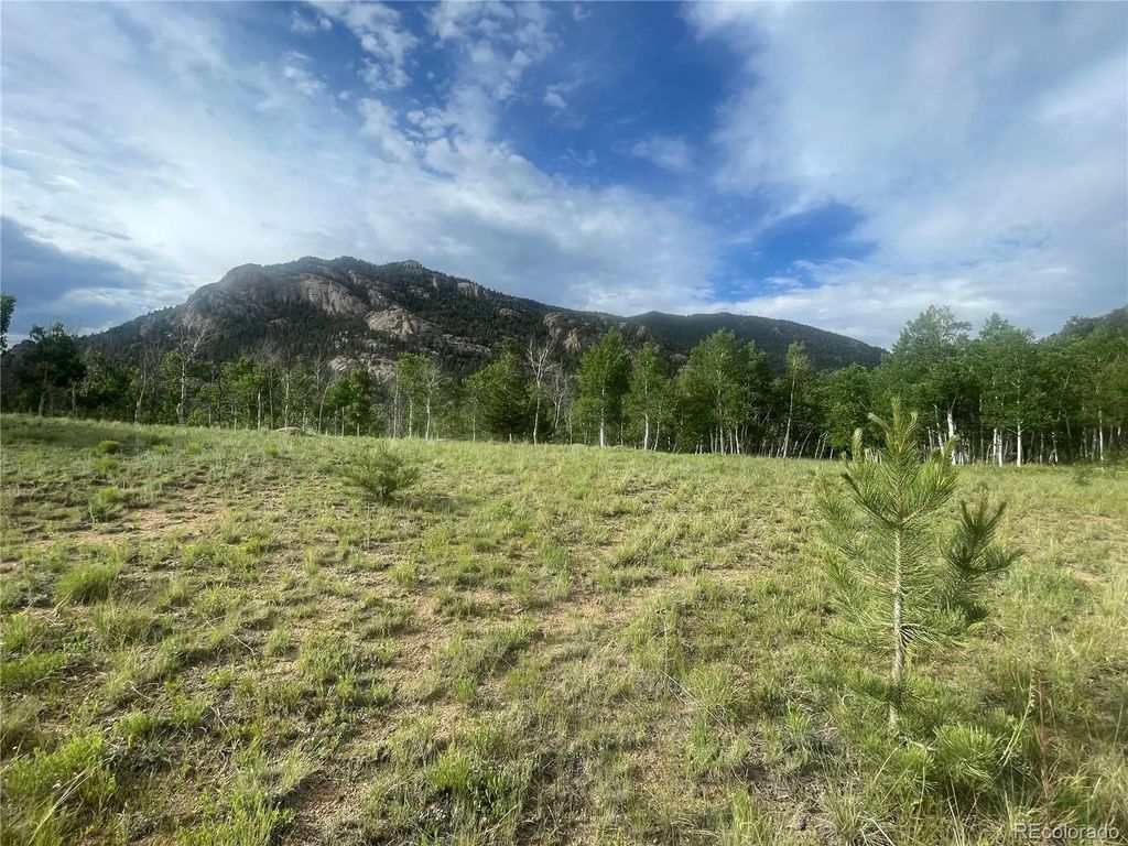 171 Emerald Way, Lake George