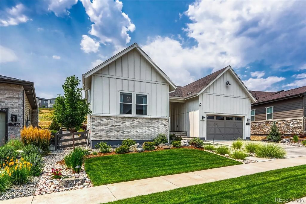 7201 Bellcove Trail, Castle Pines
