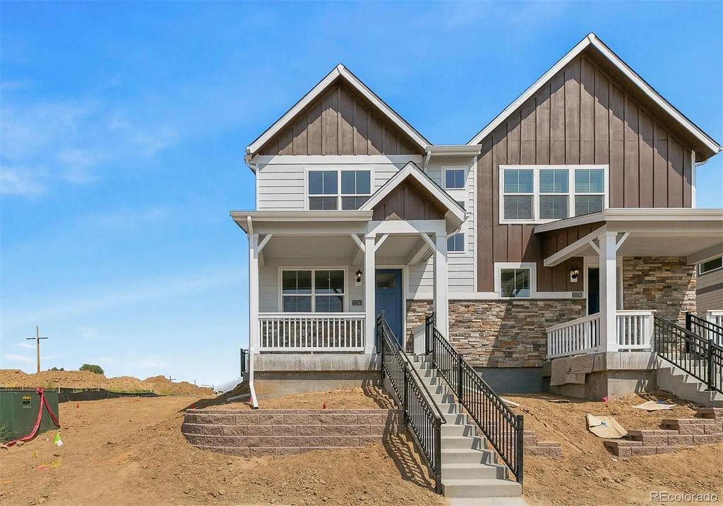 22332 E 7th Place, Aurora