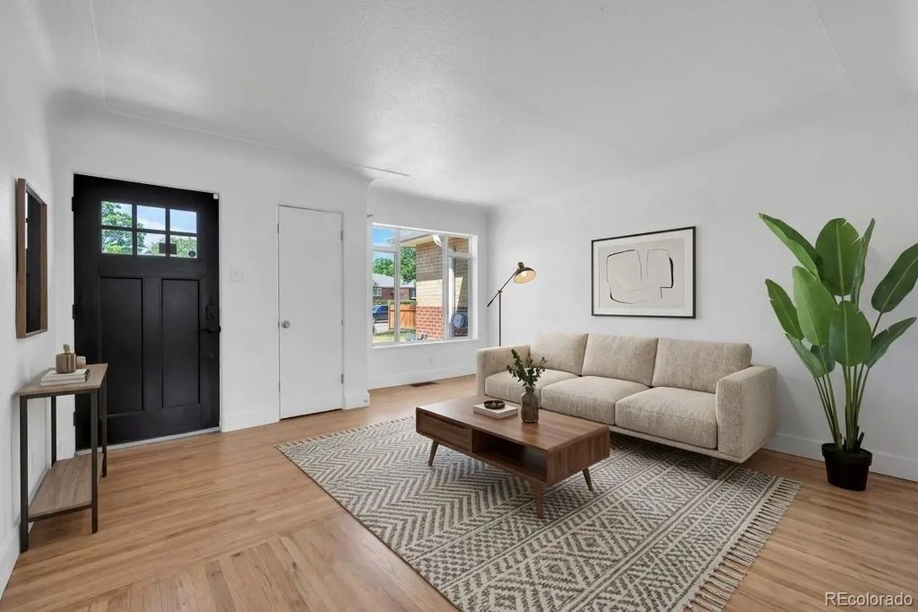 2270 Poplar Street, Denver