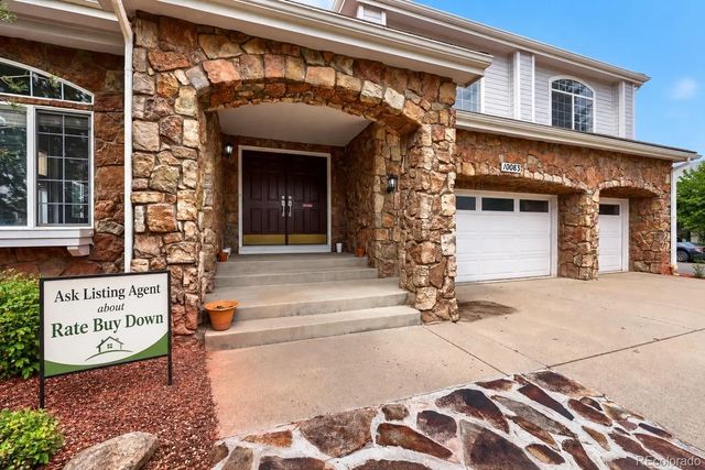 10083 Charissglen Court, Highlands Ranch