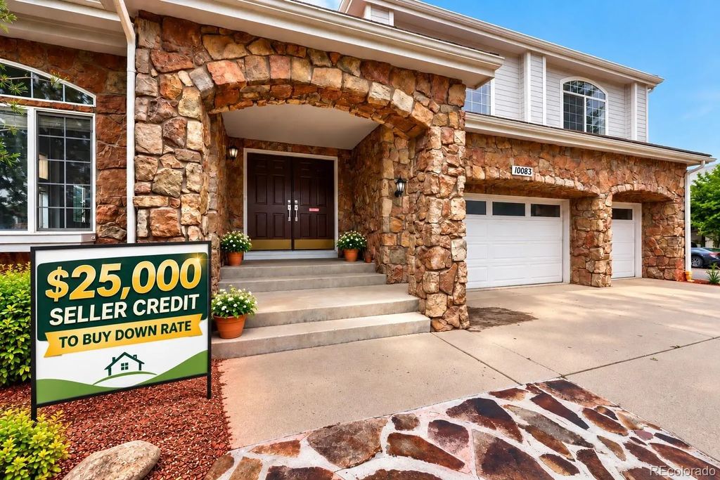 10083 Charissglen Court, Highlands Ranch