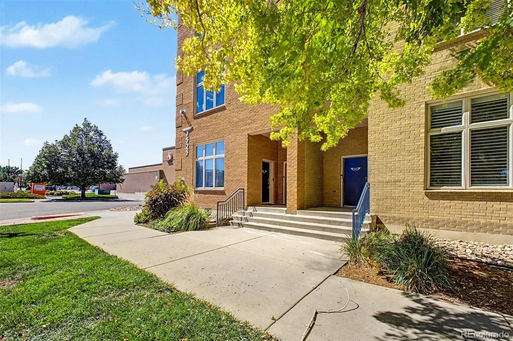 7525 E 1st Place 1110, Denver